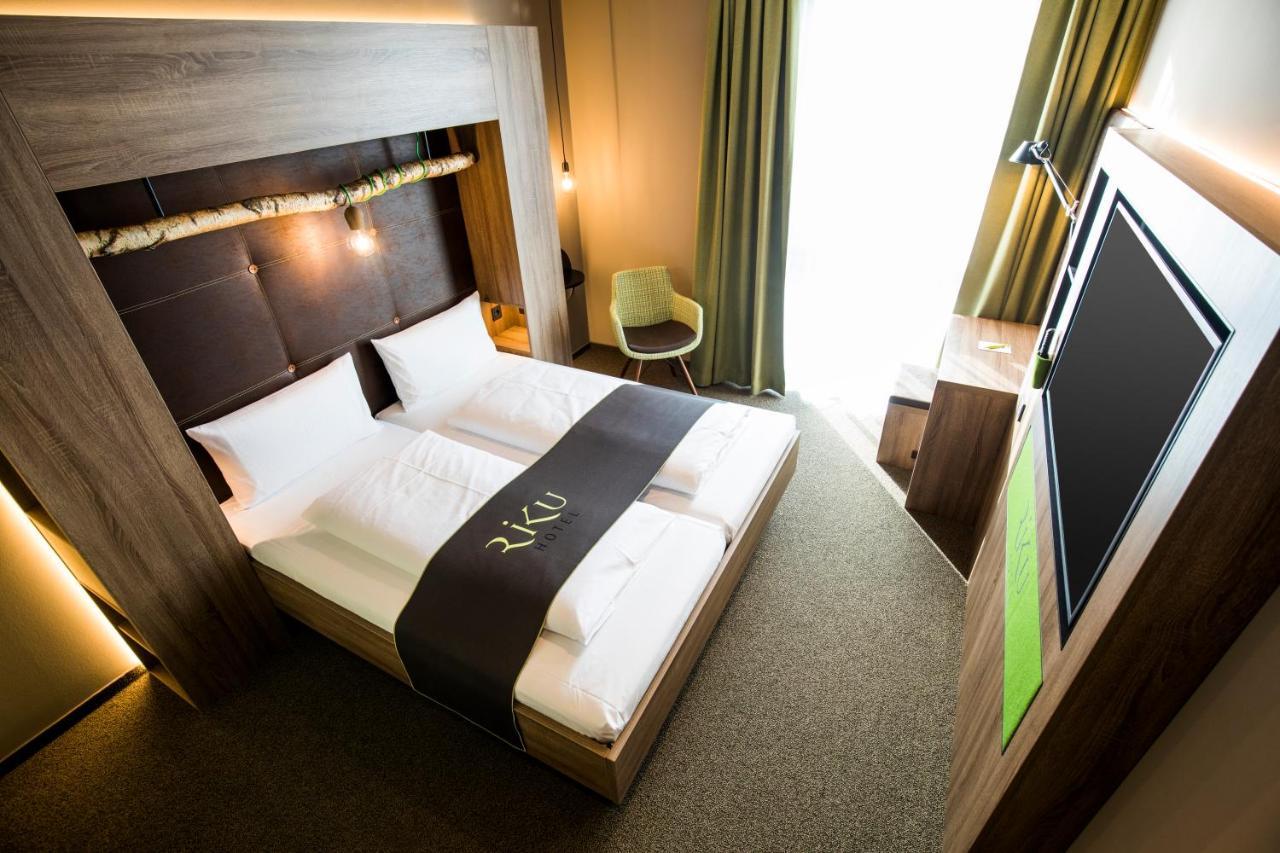 Riku Hotel Пфуллендорф Экстерьер фото