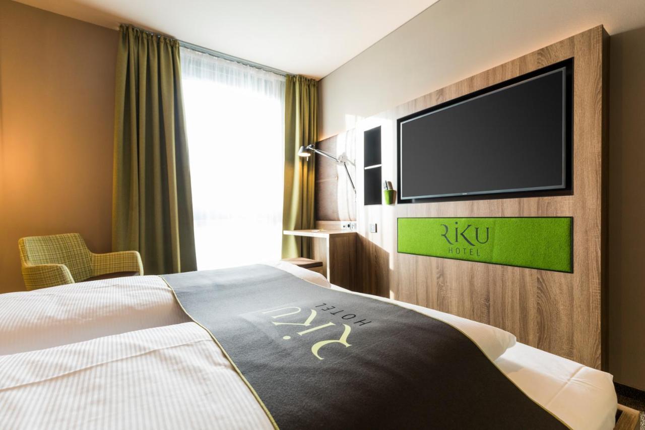 Riku Hotel Пфуллендорф Экстерьер фото