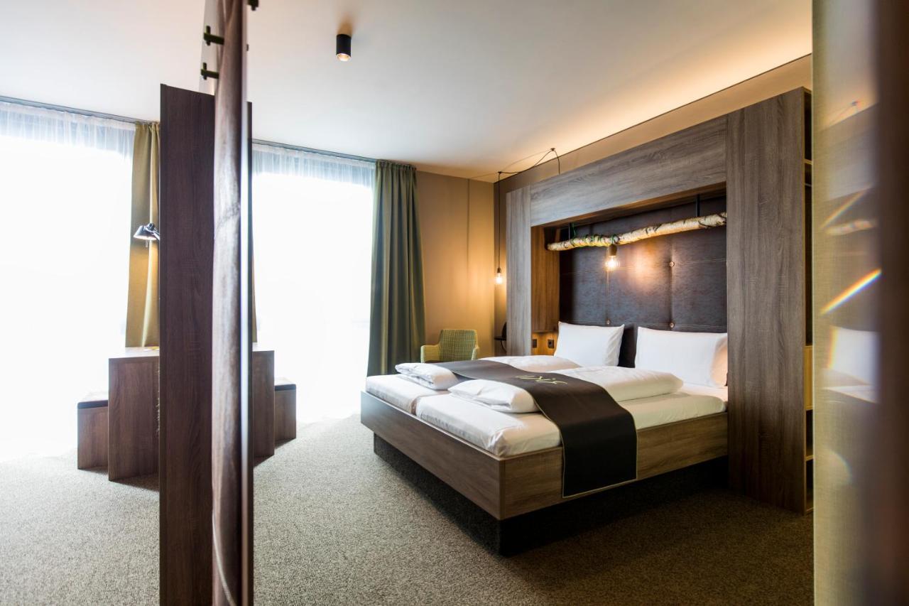 Riku Hotel Пфуллендорф Экстерьер фото
