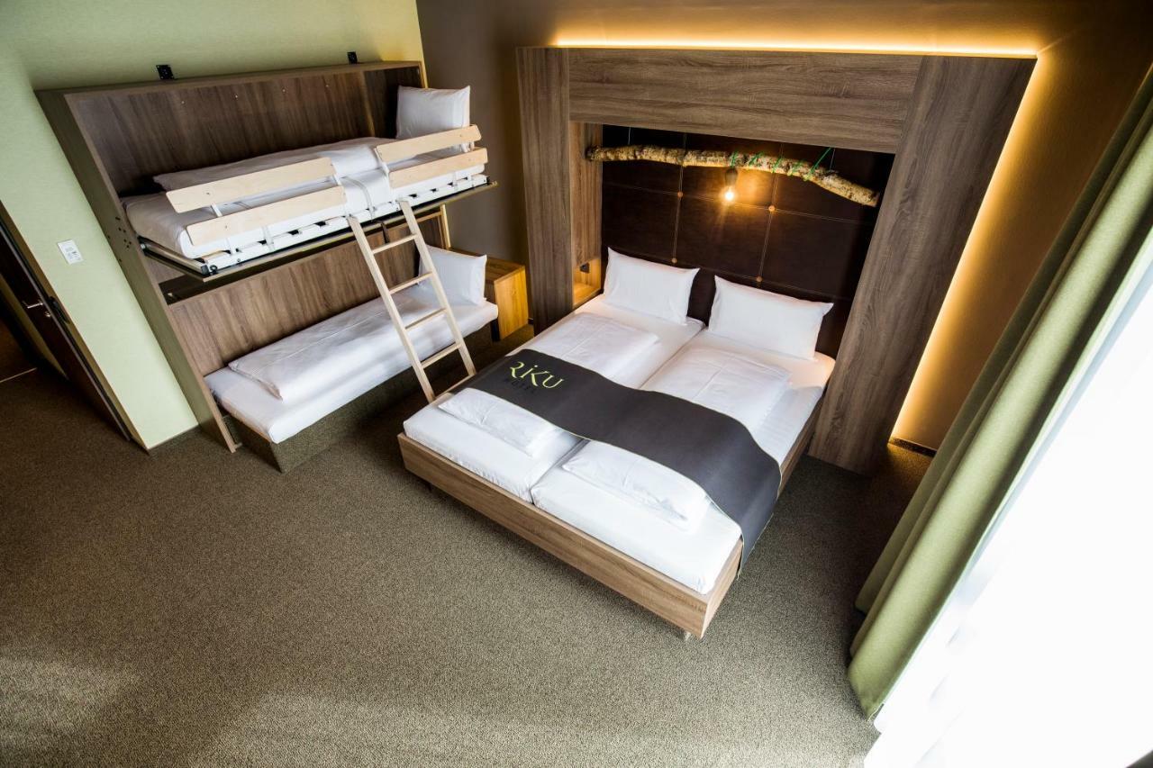 Riku Hotel Пфуллендорф Экстерьер фото